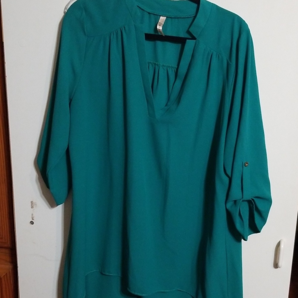 Point Hi Lo Green Semi-sheer Tunic 3/4 Sleeve 1x